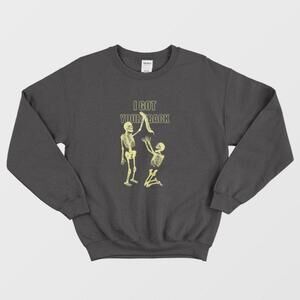 Skeleton I Got Your Back Funny Halloween Graphic Cozy Unisex Sweatshirt